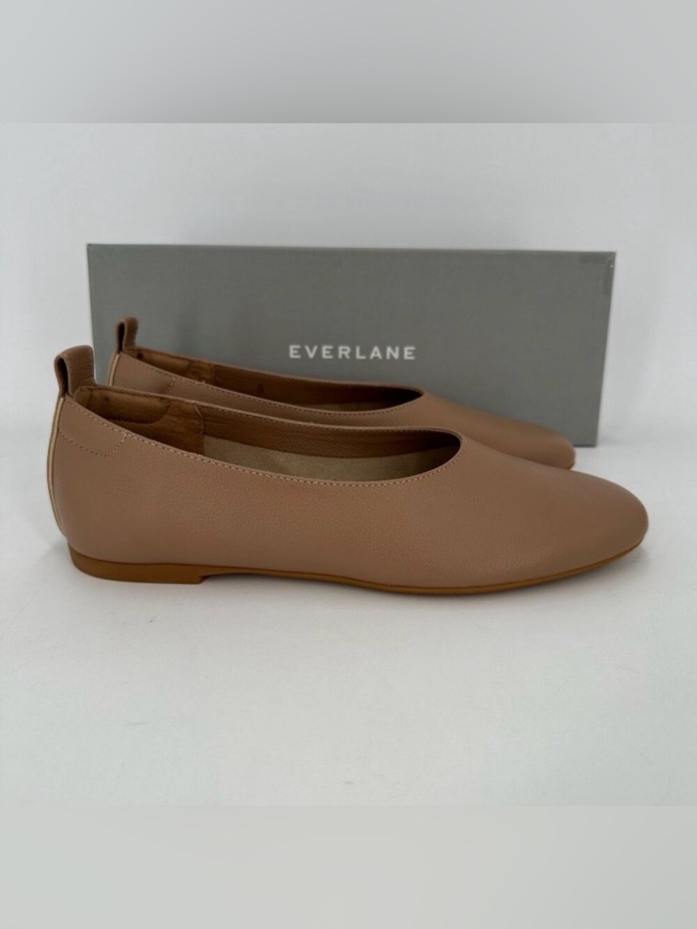Everlane The Italian Leather Day Glove Flats in Tan-Brown sz 7 Women's euc